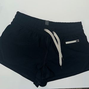vuori shorts